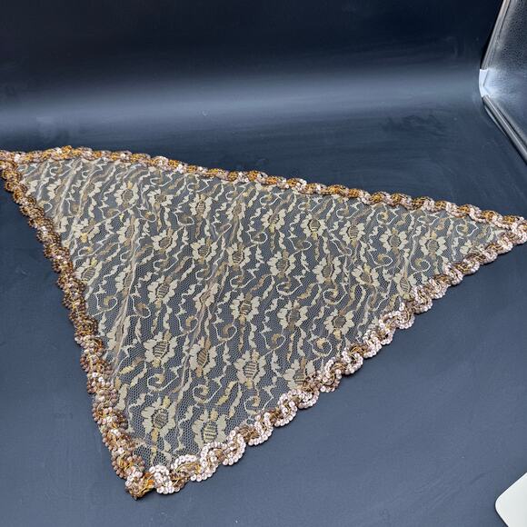 Vintage Mantilla Gold Head Scarf 30\